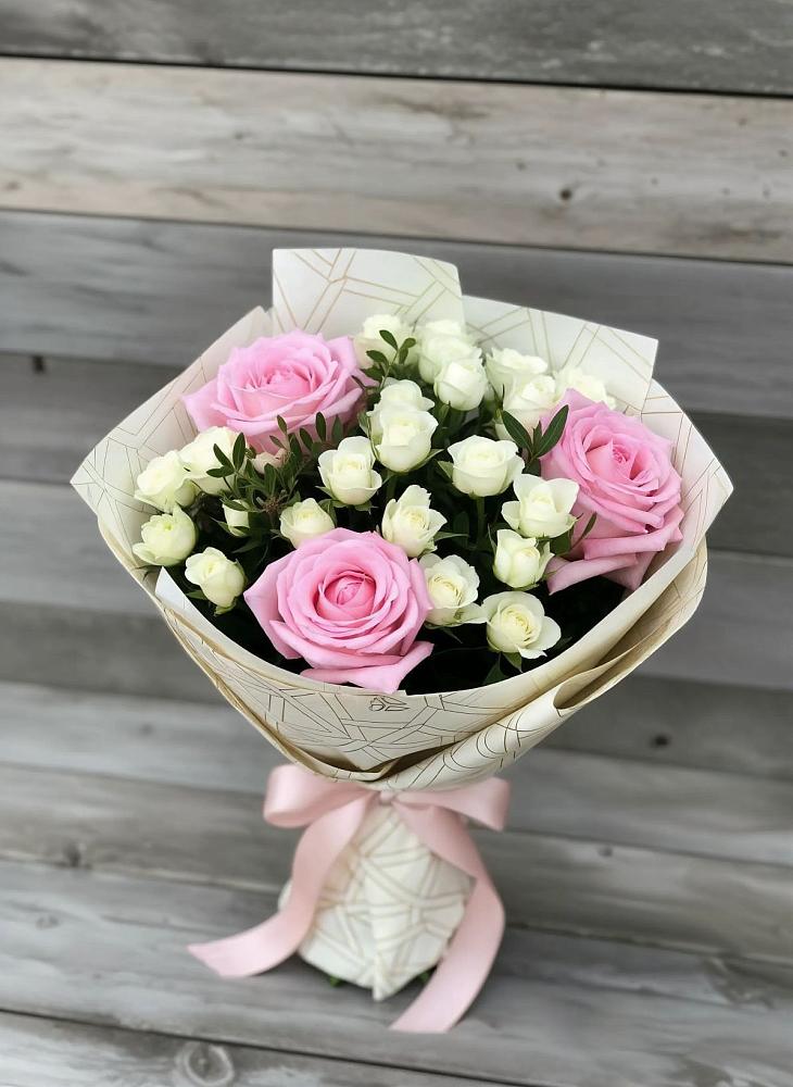 Букет цветов из: Розы в Солнечном Курской области