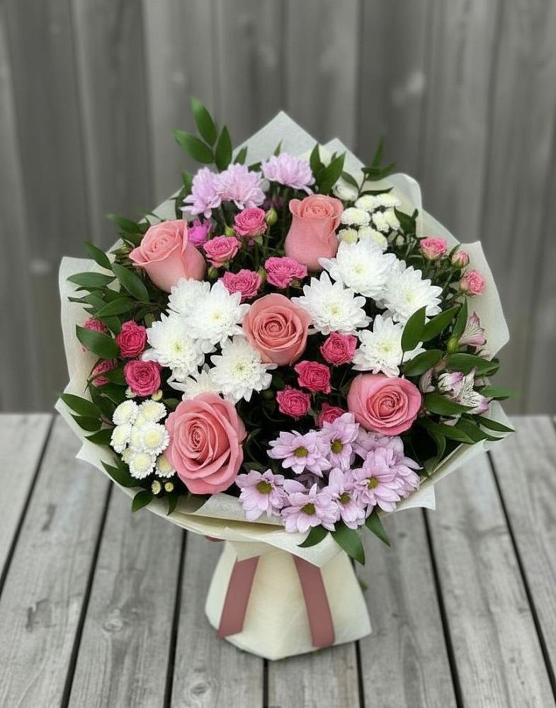 Букет цветов из: Альстромерии, Гвоздики, Розы и Хризантемы в Солнечном Курской области