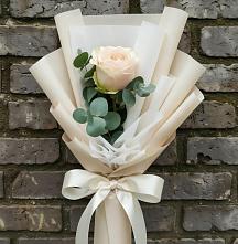 Букет цветов из:  Розы в Солнечном Курской области