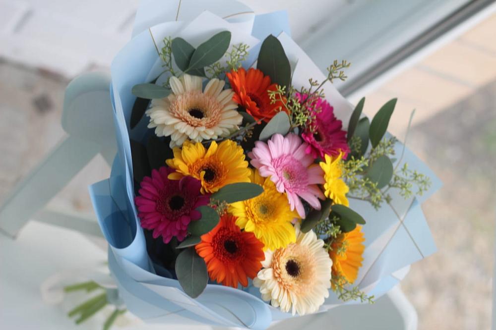 Букет цветов из: Герберы в Солнечном Курской области