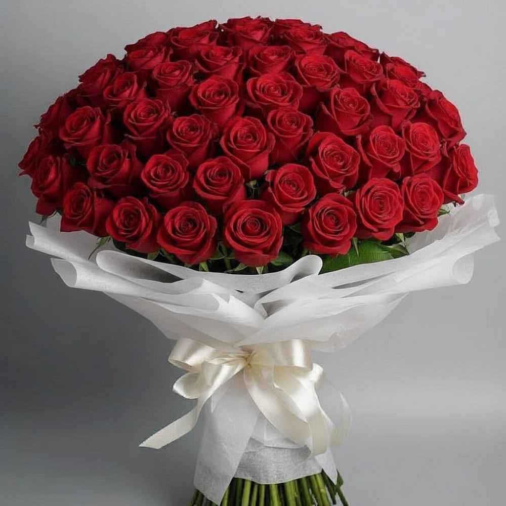 Букет 101 Красная роза Блэк Мэджик в Солнечном Курской области