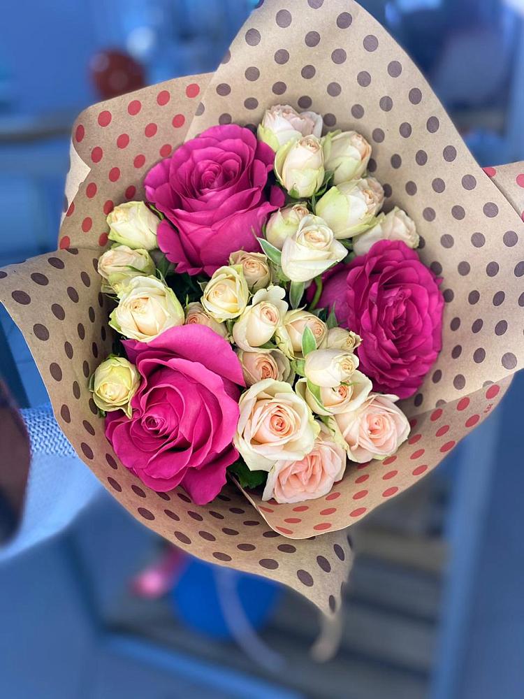 Букет цветов из: Розы в Солнечном Курской области