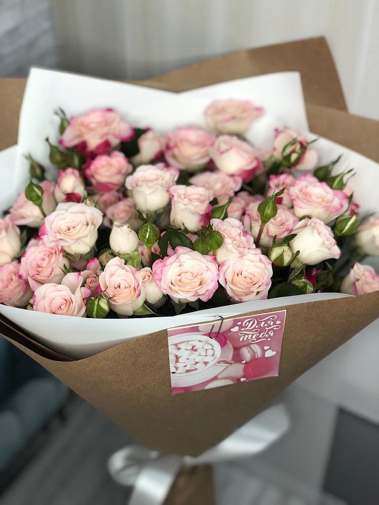 Букет цветов из: Розы в Солнечном Курской области