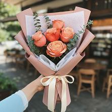 Букет цветов из:  Розы #REPLACE_PRED# Солнечном Курской области