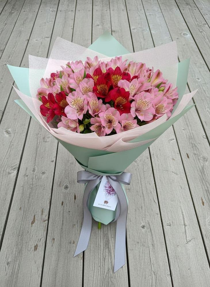 Букет цветов из: Альстромерии в Солнечном Курской области