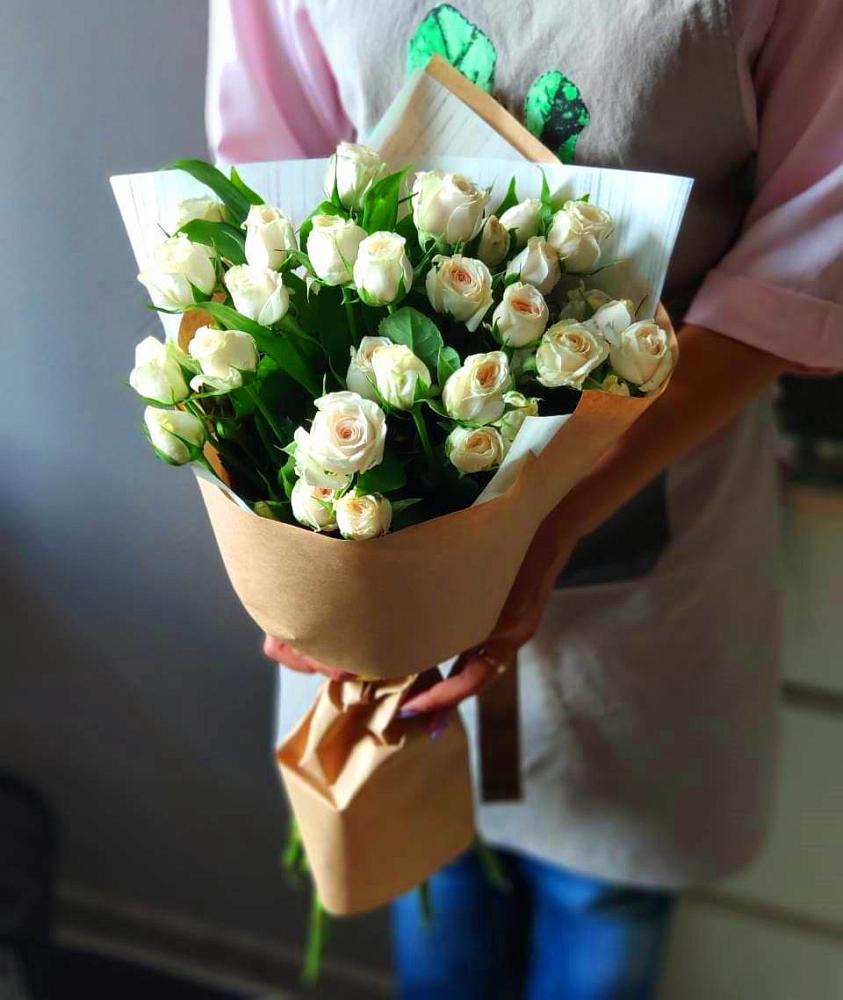 Букет цветов из: Розы в Солнечном Курской области