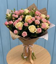Букет цветов из:  Розы в Солнечном Курской области