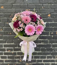 Букет цветов из:  Герберы и Хризантемы #REPLACE_PRED# Солнечном Курской области