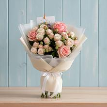 Букет цветов из:  Розы в Солнечном Курской области