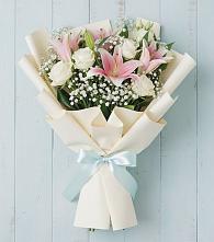 Букет цветов из:  Лилии в Солнечном Курской области