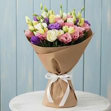 Букет цветов из:  Лизиантусы в Солнечном Курской области